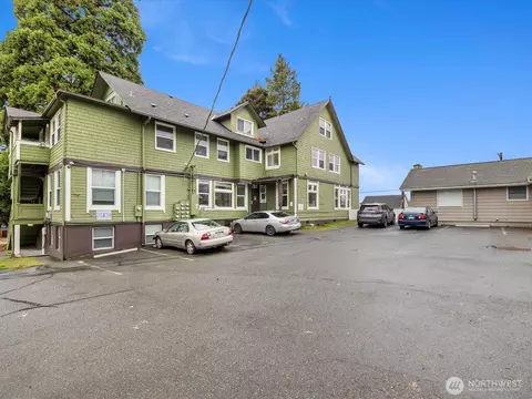 Exterior - 3502 Norton Ave, Everett, WA 98201 photo 2 of 10