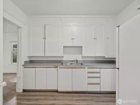 Kitchen - 3502 Norton Ave, Everett, WA 98201 photo 1 of 5