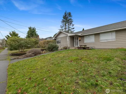 Exterior - 3502 Norton Ave, Everett, WA 98201 photo 10 of 10