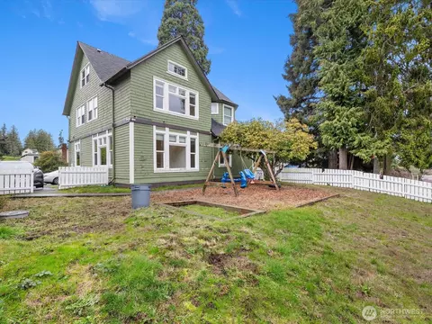 Exterior - 3502 Norton Ave, Everett, WA 98201 photo 7 of 10