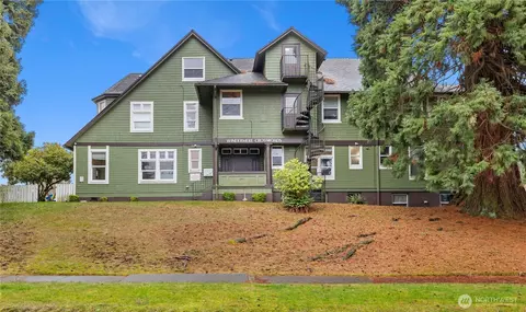 3502 Norton Ave, Everett, WA 98201