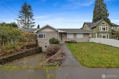 Exterior - 3502 Norton Ave, Everett, WA 98201 photo 3 of 10