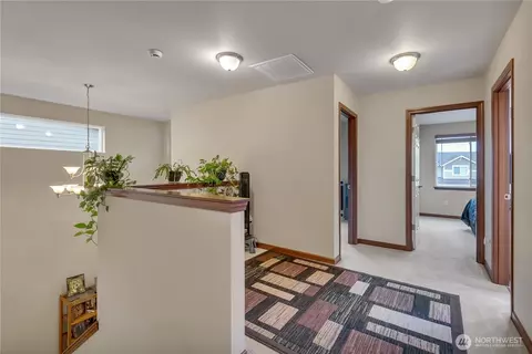 Entry Way - 910 Boatman NW, Orting, WA 98360 photo 3 of 3