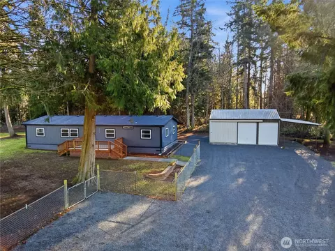 17413 84th Ave NW, Stanwood, WA 98292