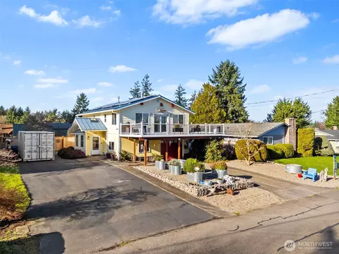 5335 Marian Dr NE, Olympia, WA 98516