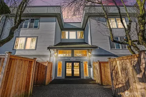 13717 Linden Ave N #229, Seattle, WA 98133