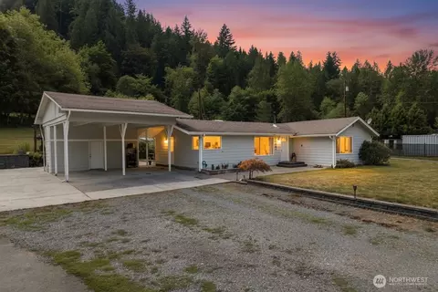18201 Renton Maple Valley Rd SE, Maple Valley, WA 98038