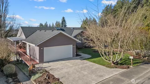 27514 82nd Dr NW, Stanwood, WA 98292