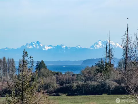 293 Moonlight Dr, Sequim, WA 98382 photo 2