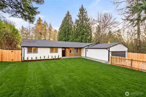 2622 80th St E, Tacoma, WA 98404