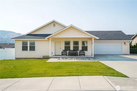 1034 Crest Loop, Entiat, WA 98822