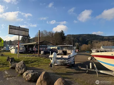 16860 Highway 112, Clallam Bay, WA 98326