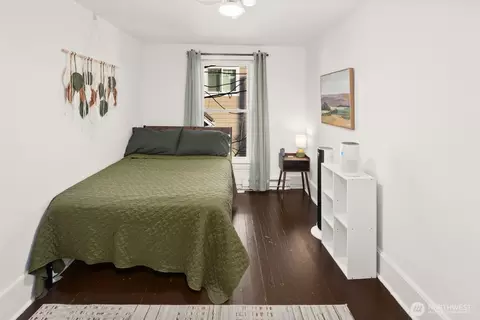 2011 E James St, Seattle, WA 98122 photo 15