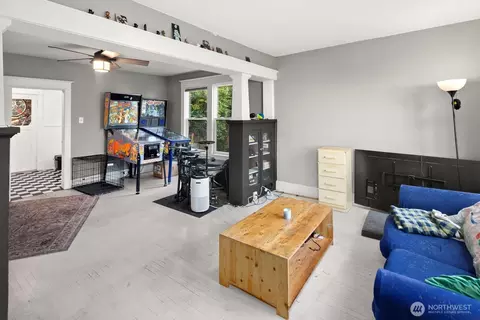2011 E James St, Seattle, WA 98122 photo 23