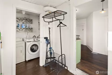 2011 E James St, Seattle, WA 98122 photo 20