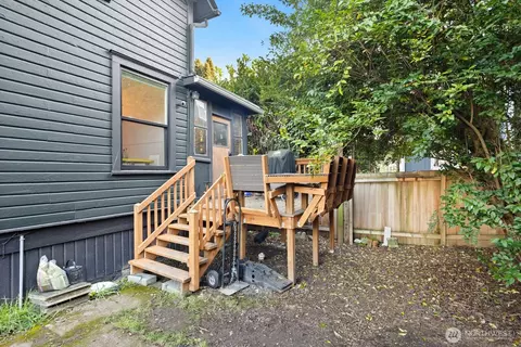 2011 E James St, Seattle, WA 98122 photo 31
