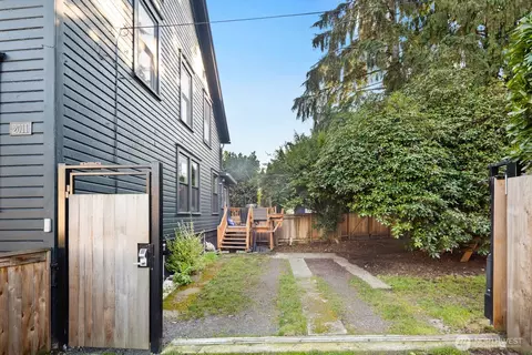 2011 E James St, Seattle, WA 98122 photo 30