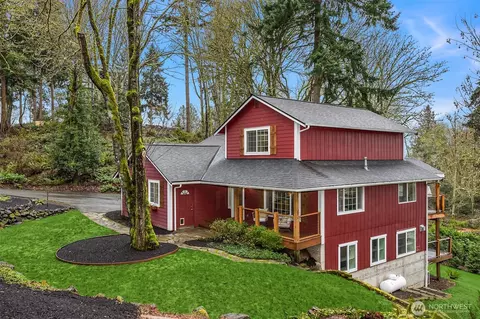 1585 NE Park View Dr, Bainbridge Island, WA 98110