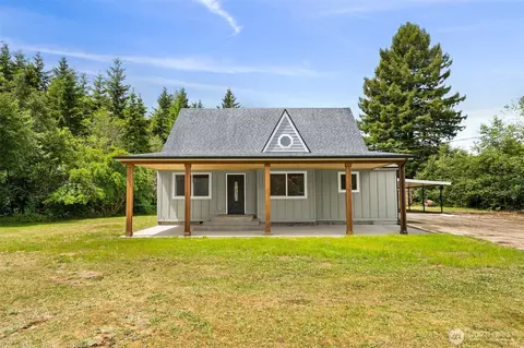265 Knappton Rd, Naselle, WA 98638