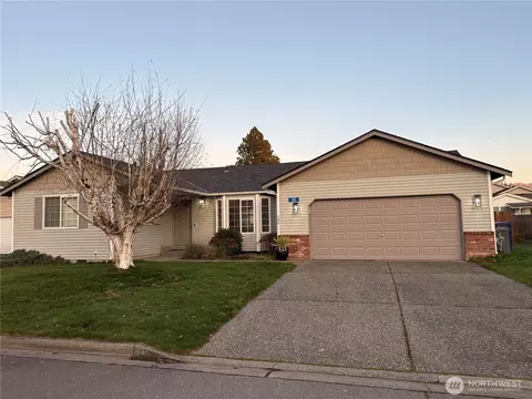 180 Moss Ln, Burlington, WA 98233