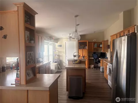 96 Blue Heron Dr, Longview, WA 98632 photo 11