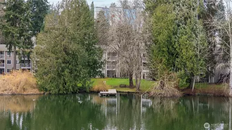 1144 N 198th St #E304, Shoreline, WA 98133