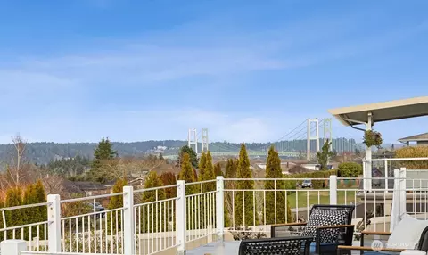 1510 Ventura Dr, Tacoma, WA 98465