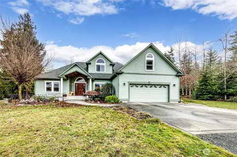 282 Birdsong Ln, Port Angeles, WA 98362