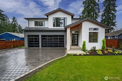 17526 Fremont Ave N, Shoreline, WA 98133