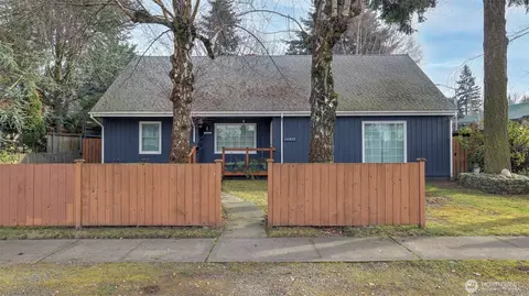 16852 35th Ave S, Seatac, WA 98188