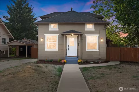6826 Park Ave S, Tacoma, WA 98408
