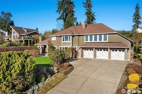 11402 136th Ave E, Puyallup, WA 98374