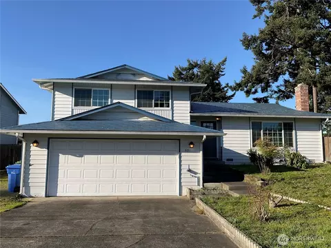 531 NW Fairhaven Dr, Oak Harbor, WA 98277