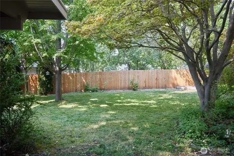 Exterior - 123 E Maple St, Walla Walla, WA 99362 photo 10 of 11