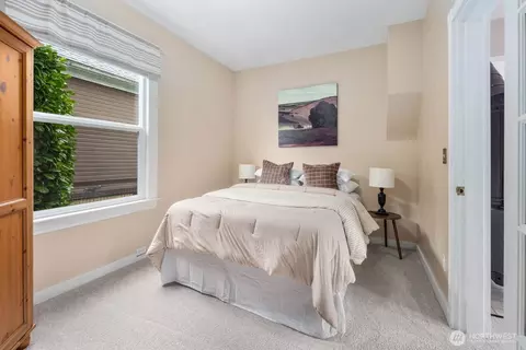 Bedroom - 1801 Rockefeller Ave, Everett, WA 98201 photo 1 of 2