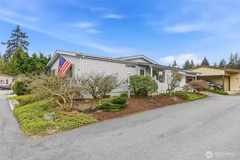 32820 20th Ave S #55, Federal Way, WA 98003
