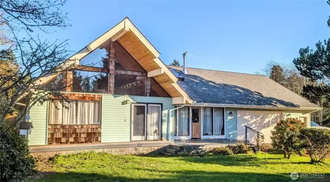 30708 N Pl, Ocean Park, WA 98640