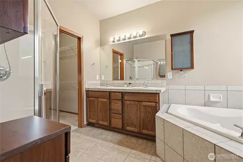 4026 160th Pl SE, Bothell, WA 98012 photo 27