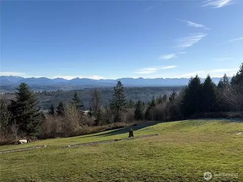 26550 NE 70th St, Redmond, WA 98053
