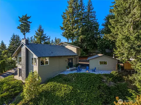 18110 85th St E, Bonney Lake, WA 98391