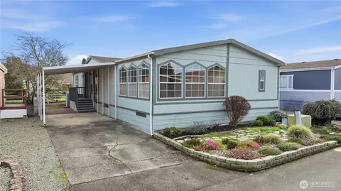 1120 S 25th St #7, Mount Vernon, WA 98274