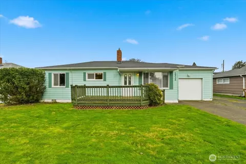 2938 Maple St, Longview, WA 98632