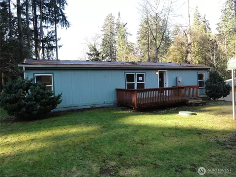8331 Daphne Ct SE, Yelm, WA 98597