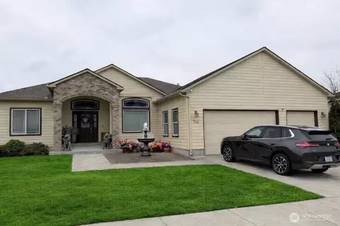 416 Oahu St, Richland, WA 99352