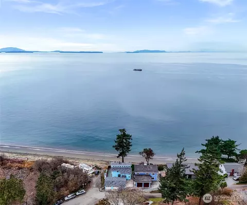 4877 Maple Ln, Ferndale, WA 98248