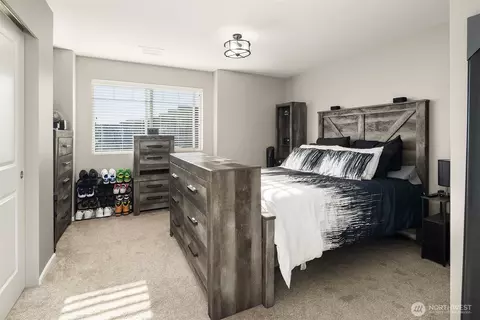 Bedroom - 1903 112th Pl SE, Everett, WA 98208 photo 1 of 4