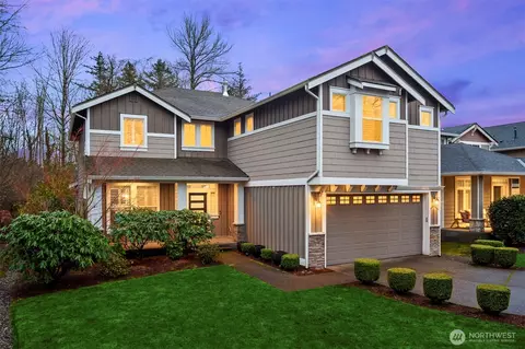 5819 NE 1st St, Renton, WA 98059
