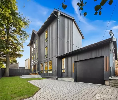 7358 33rd Ave NE, Seattle, WA 98115