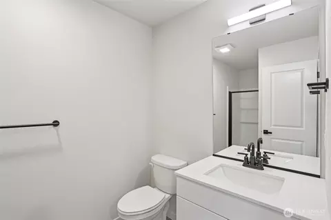 Bath - 19524 16th Ave SE #C1, Bothell, WA 98012 photo 3 of 3