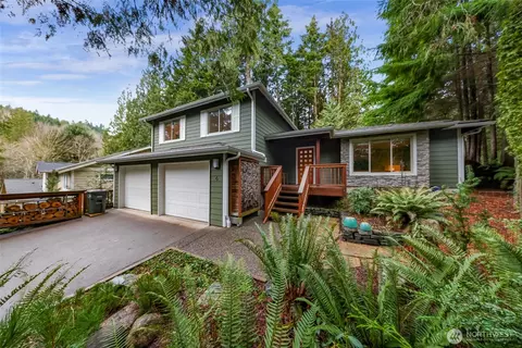 6 Brookline Ct, Bellingham, WA 98229